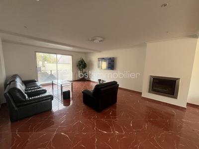 Maison - 190 m² - 7 pièces