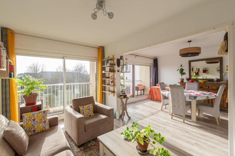 Appartement - 75 m² - 4 pièces