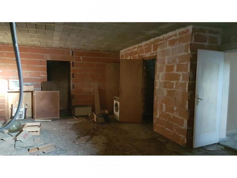 Maison - 250 m² - 12 pièces