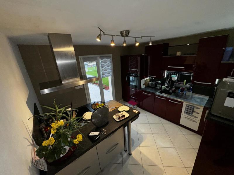 Pavillon - 145 m² - 8 pièces