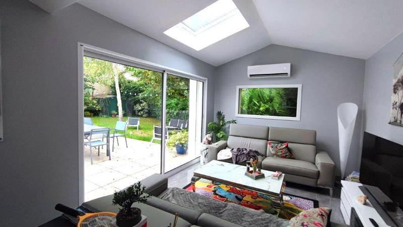 Maison - 96 m² - 4 pièces