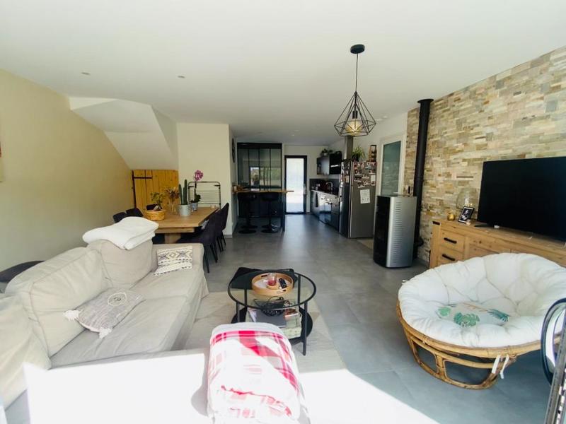 Maison - 88 m² - 4 pièces