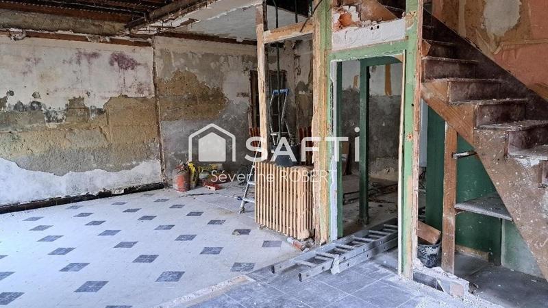 Maison - 96 m² - 4 pièces