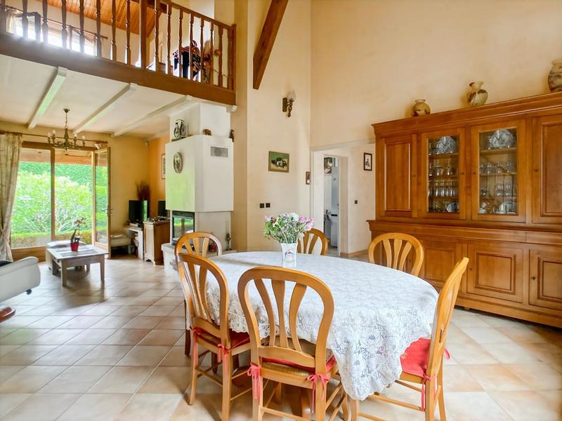 Maison - 116 m² - 4 pièces