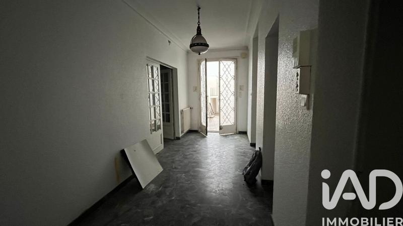 Maison - 300 m² - 5 pièces