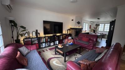 Maison - 204 m² - 8 pièces