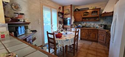 Maison - 104 m² - 4 pièces