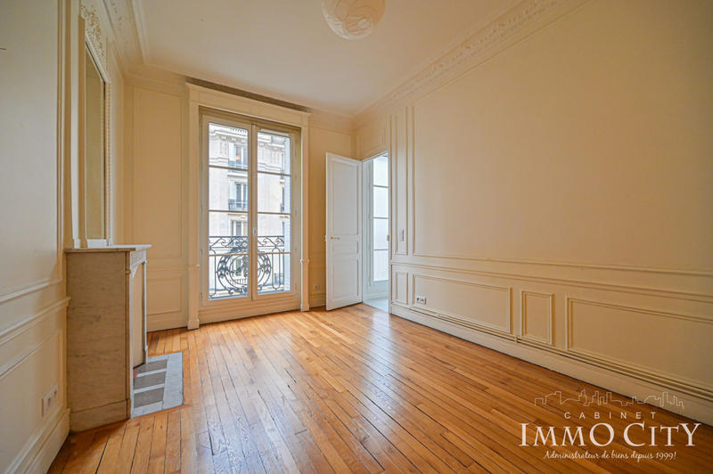 Appartement - 135 m² - 5 pièces