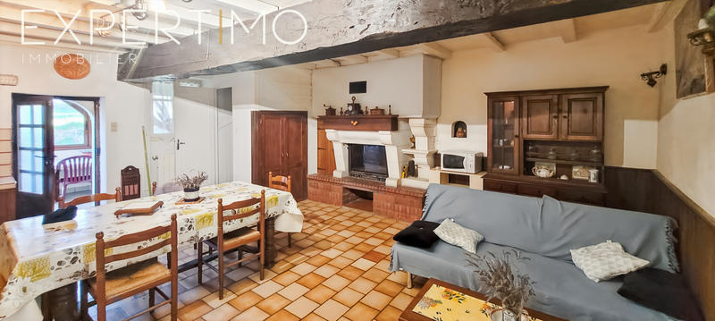 Maison - 99 m² - 5 pièces