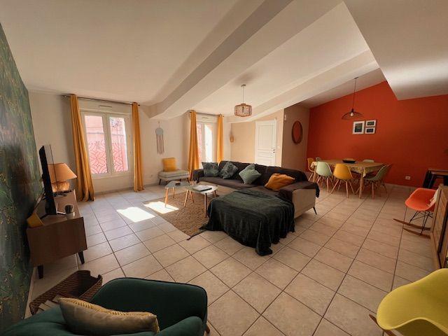 Maison - 111 m² - 4 pièces