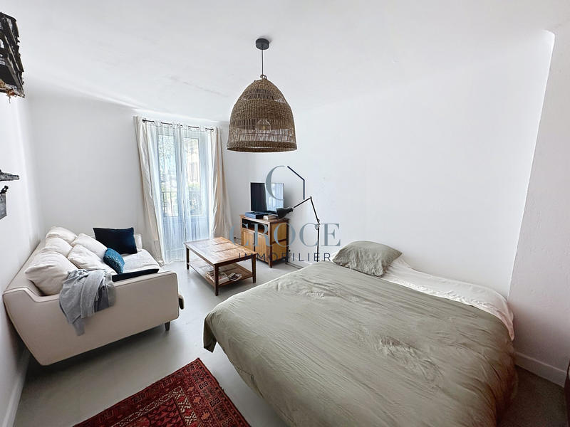 Maison ancienne - 230 m² - 6 pièces