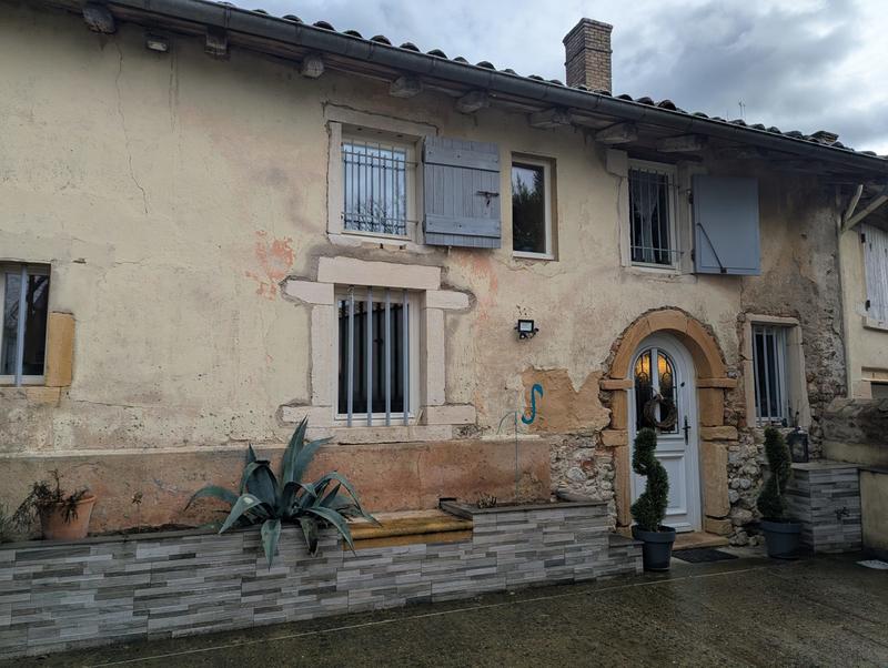 Maison ancienne - 125 m² - 4 pièces