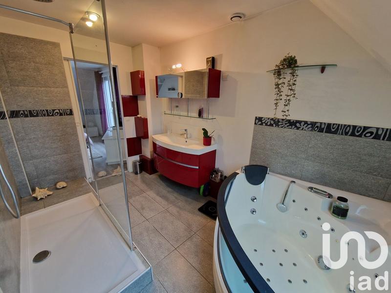 Maison - 148 m² - 7 pièces