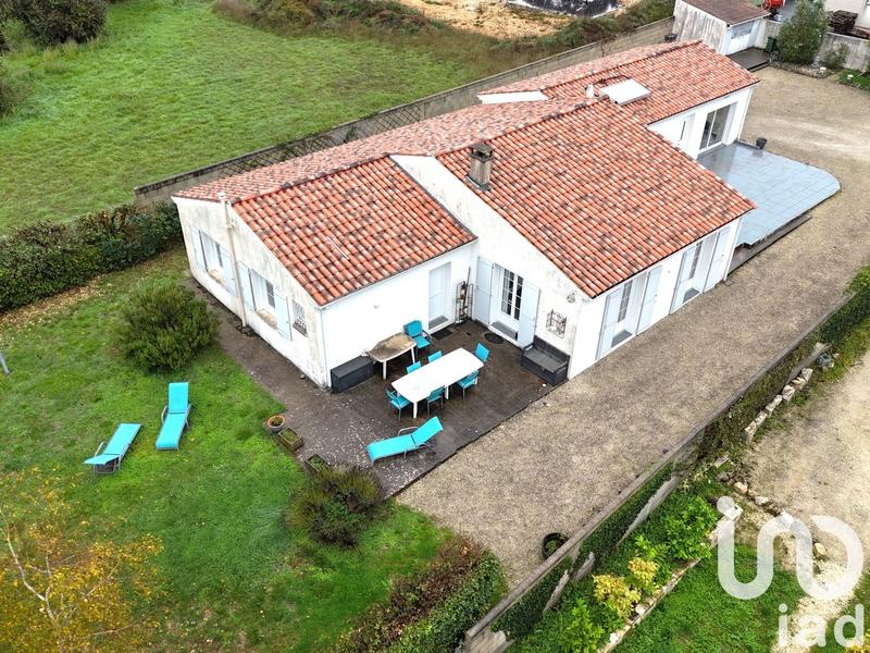Maison - 176 m² - 7 pièces