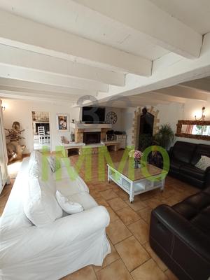 Maison - 140 m² - 4 pièces