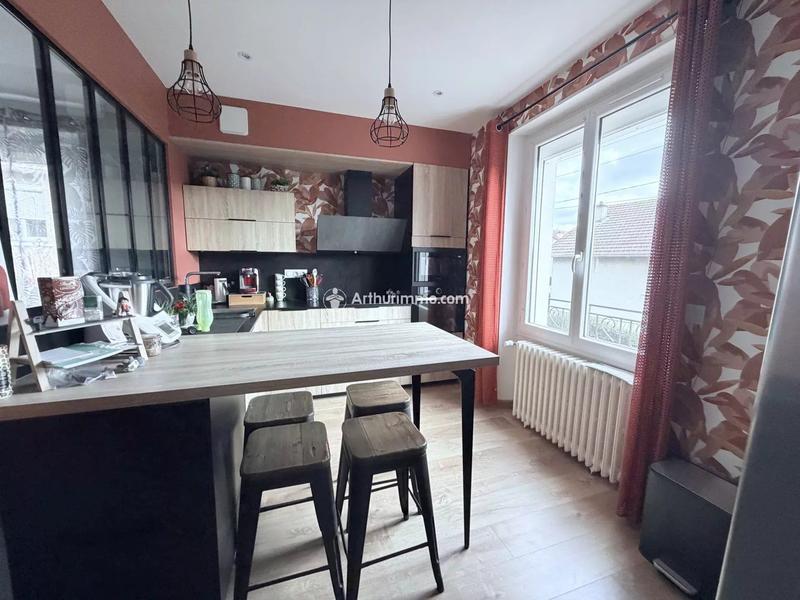 Maison - 137 m² - 5 pièces