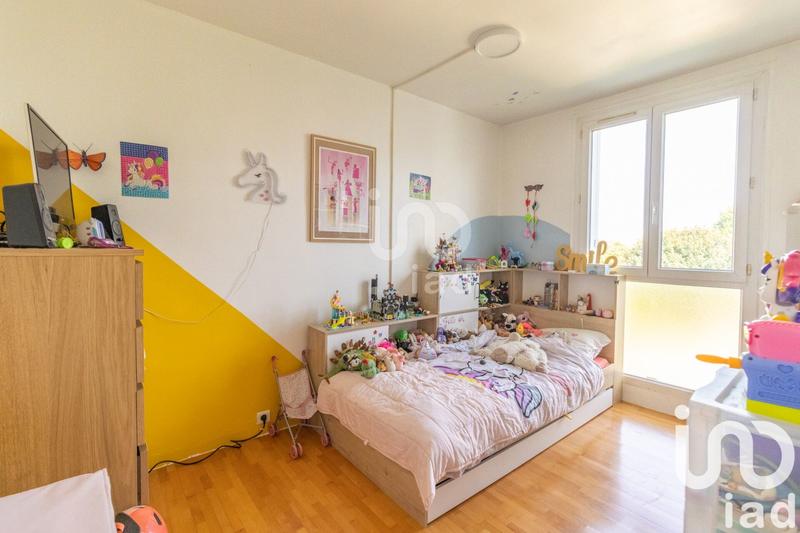 Appartement - 80 m² - 5 pièces