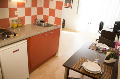 Studio - 25 m² - 1 pièce