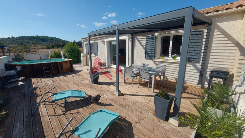 Maison - 102 m² - 4 pièces