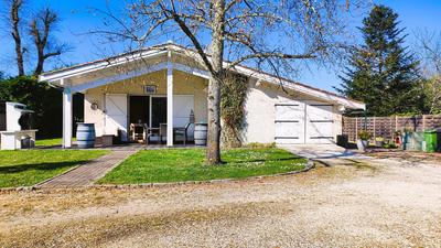 Maison - 96 m² - 4 pièces