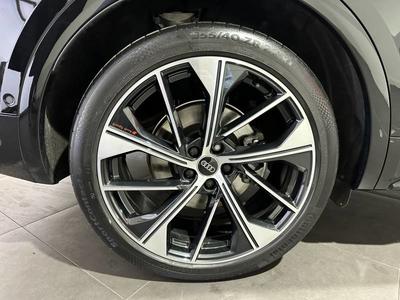 Audi Q5 Sportback 55 TFSIe 367 s tronic 7 Quattro s line