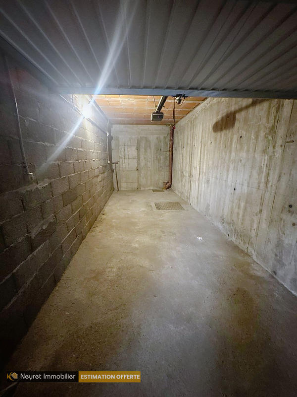 Appartement - 125 m² - 5 pièces