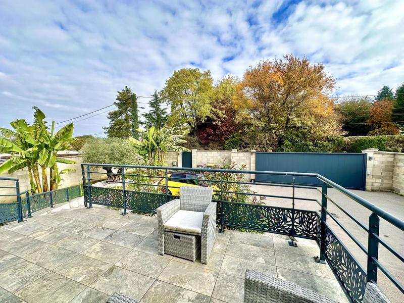 Maison - 140 m² - 3 pièces