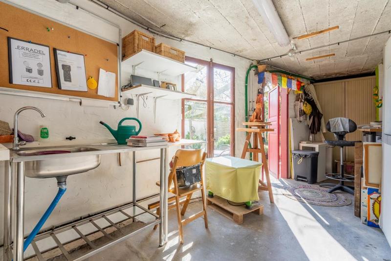 Maison - 90 m² - 5 pièces