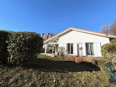 Maison - 135 m² - 7 pièces