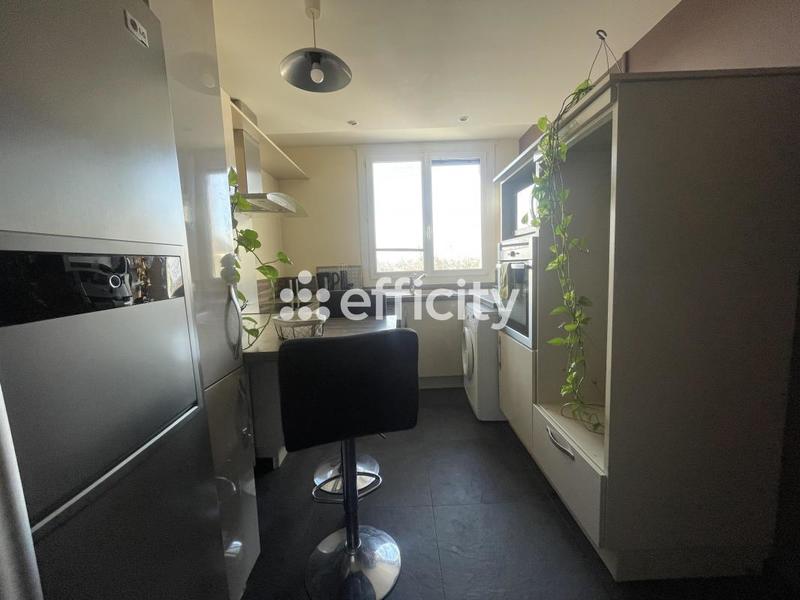 Appartement - 87 m² - 4 pièces