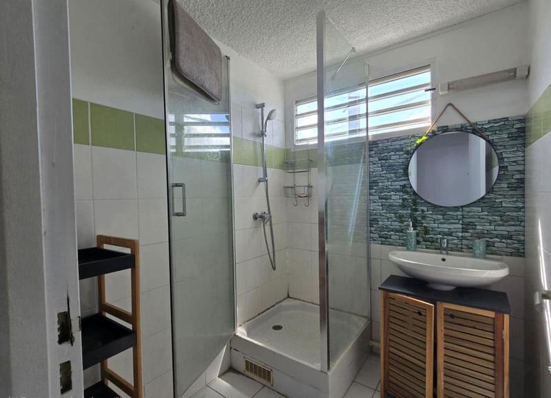 Appartement - 87 m² - 5 pièces