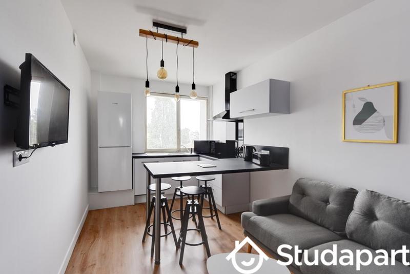 Chambre - 10 m² - 1 pièce