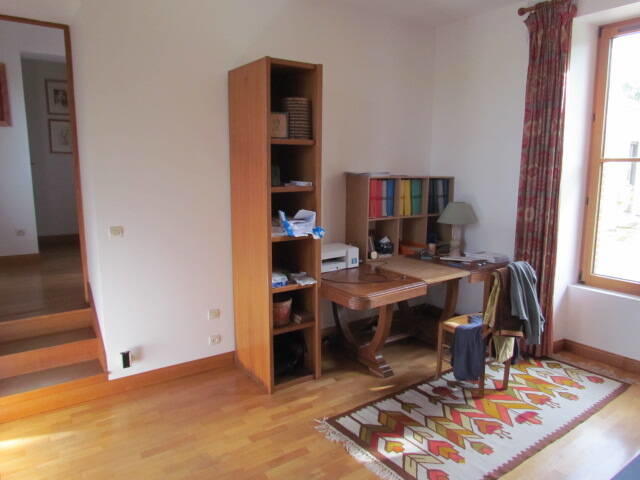 Maison - 205 m² - 10 pièces