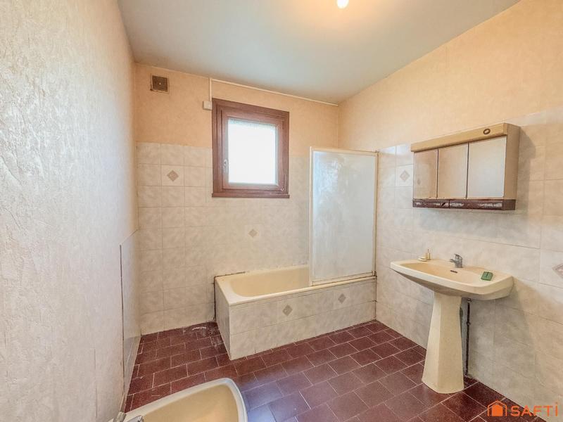 Maison - 100 m² - 4 pièces