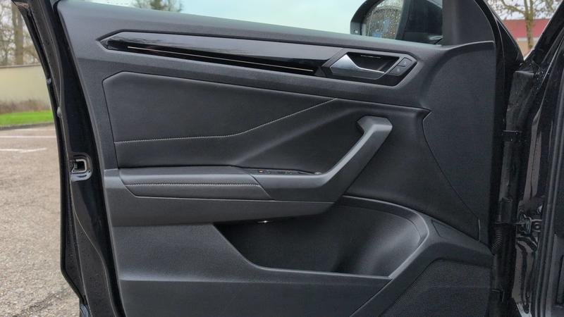 Volkswagen t-Roc 2.0 Tdi 150 Dsg7 R-Line