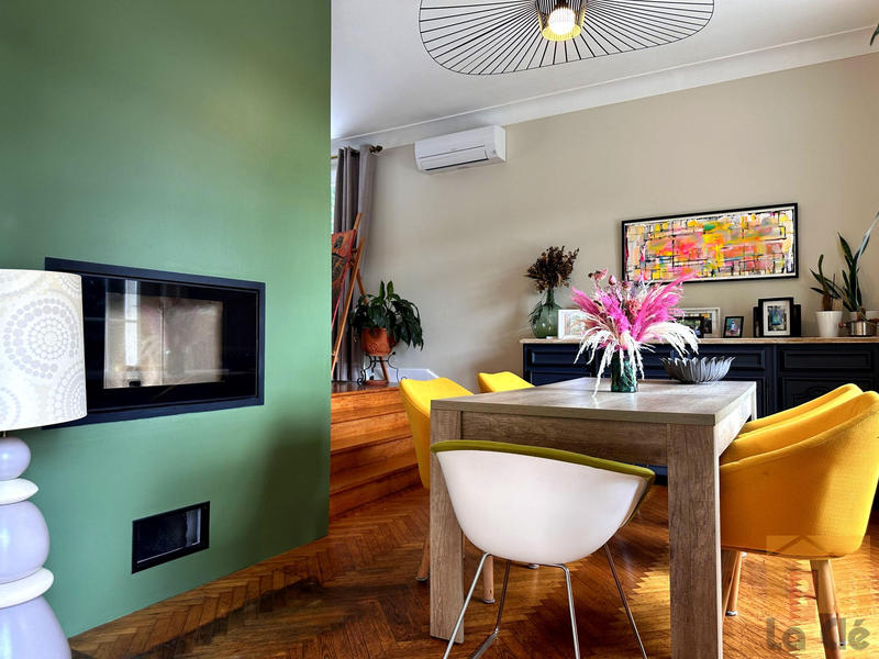 Maison - 200 m² - 6 pièces