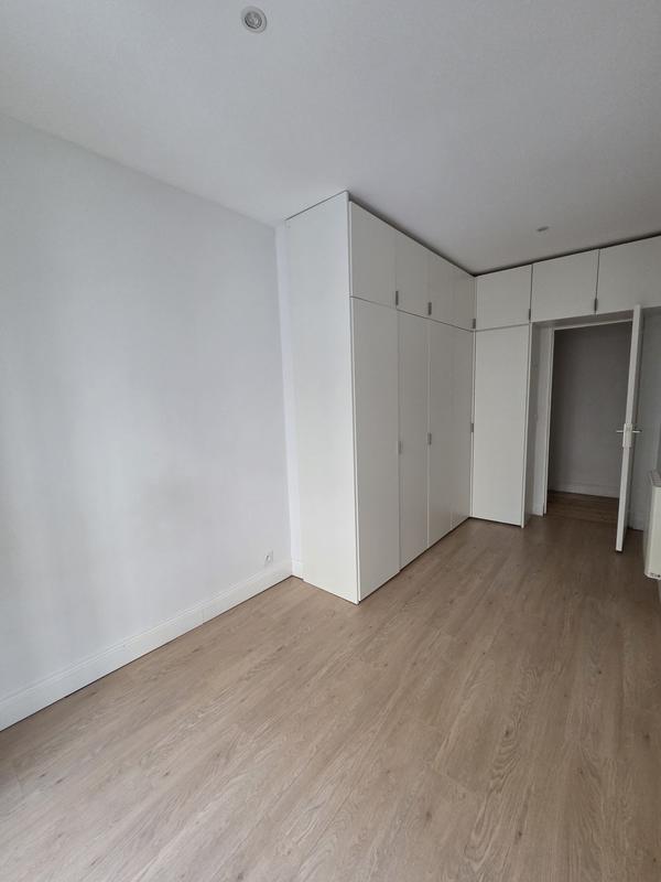 Appartement - 86 m² - 4 pièces