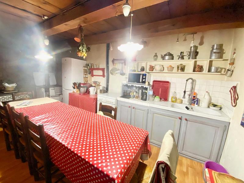 Châlet - 376 m² - 12 pièces