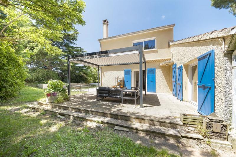Maison - 183 m² - 6 pièces