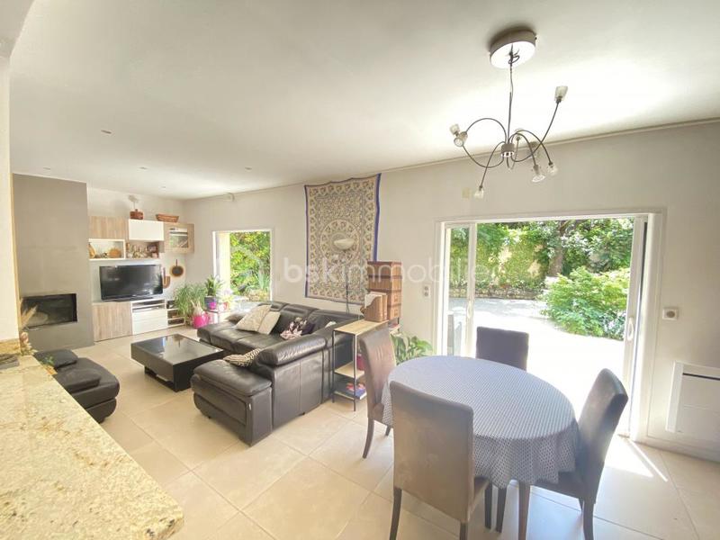 Villa - 124 m² - 6 pièces