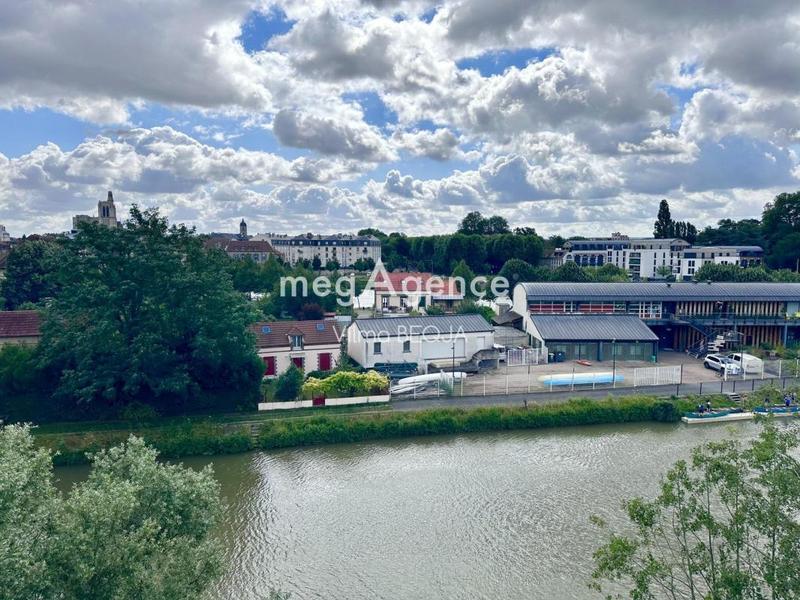 Appartement - 83 m² - 4 pièces