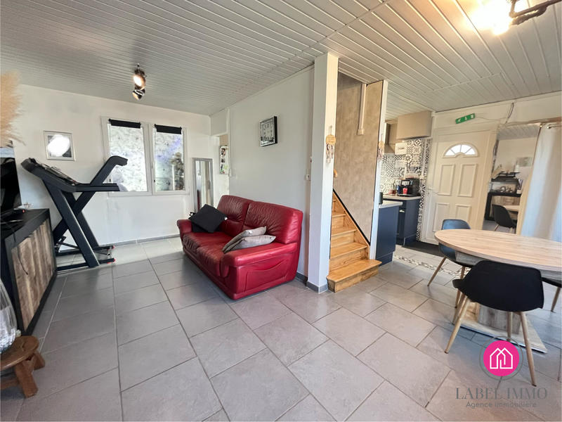 Maison - 80 m² - 5 pièces