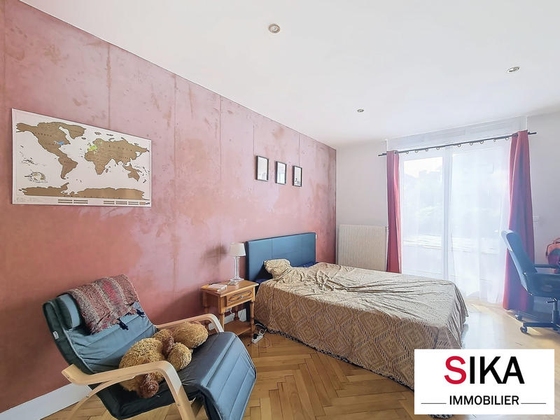 Appartement - 101 m² - 4 pièces