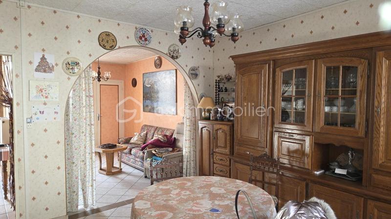 Maison en pierre - 90 m² - 6 pièces