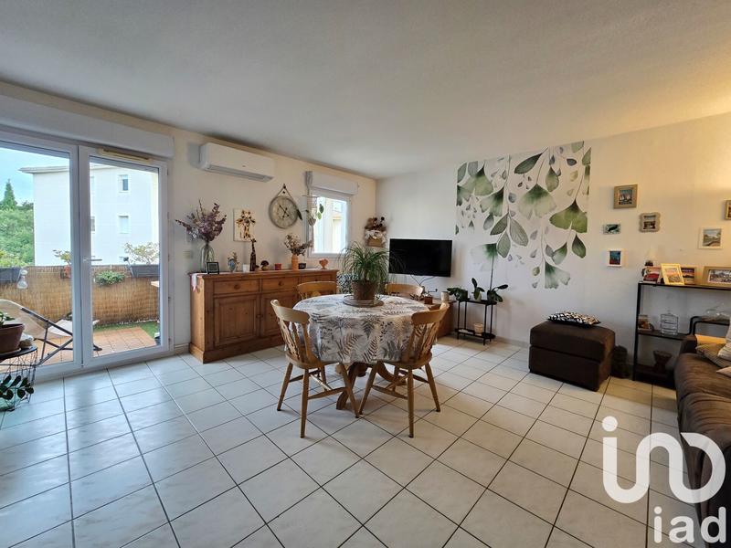 Appartement - 65 m² - 3 pièces