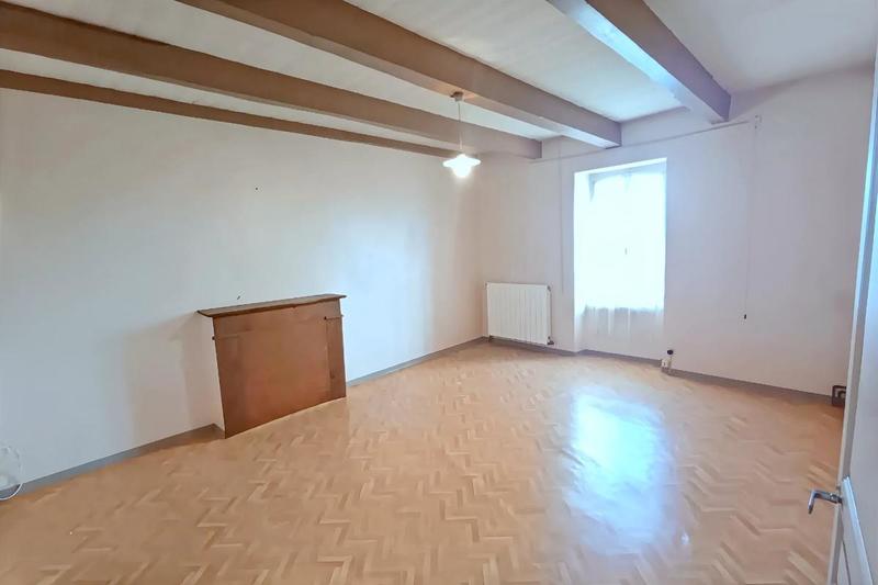 Maison - 147 m² - 6 pièces