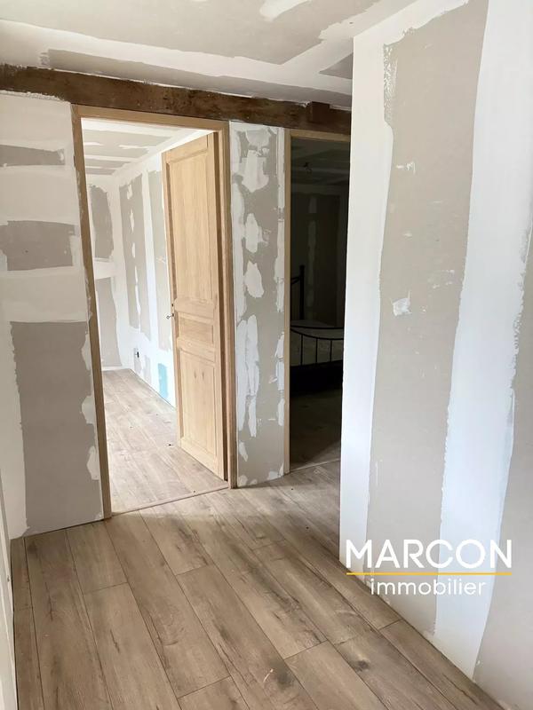 Maison de village - 130 m² - 12 pièces