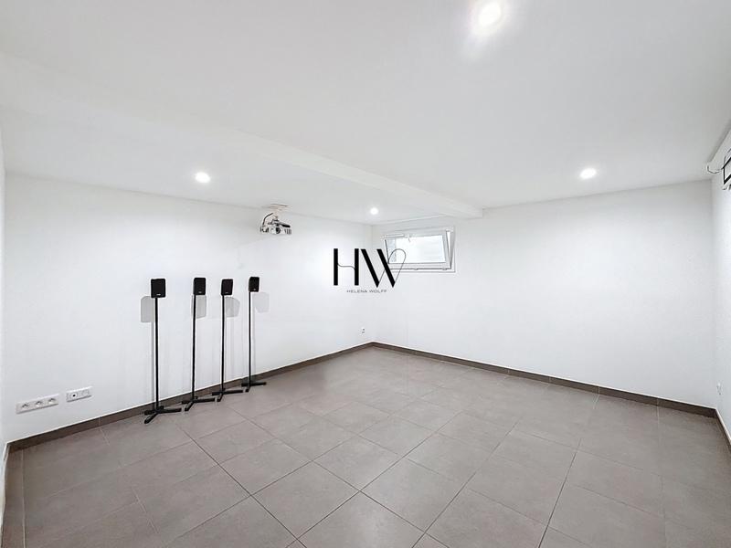 Maison - 165 m² - 6 pièces