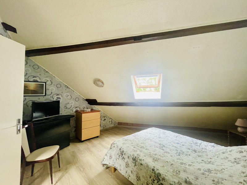 Maison - 102 m² - 4 pièces