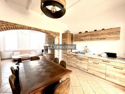 Maison - 92 m² - 4 pièces